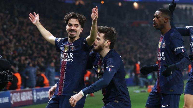 半场-毕津浩头球破门 山东泰山1-0领先成都蓉城