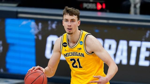 更是精神与 更是精神与